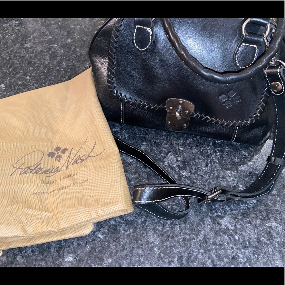 Black Patricia Nash Handbag